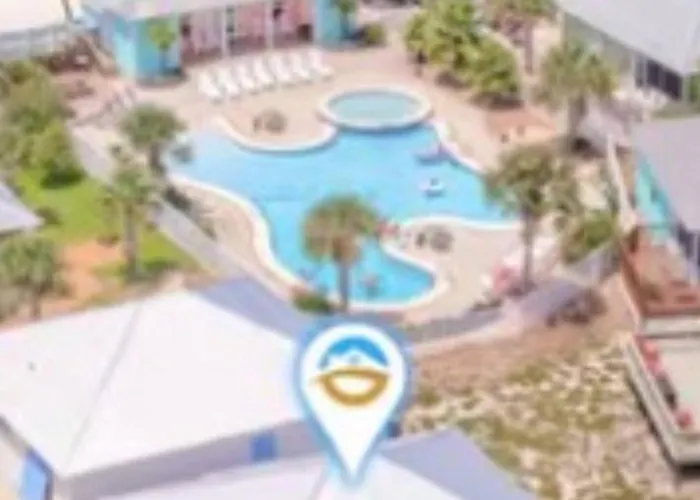 Holiday home Spacious House With Private Patio And Pool Access