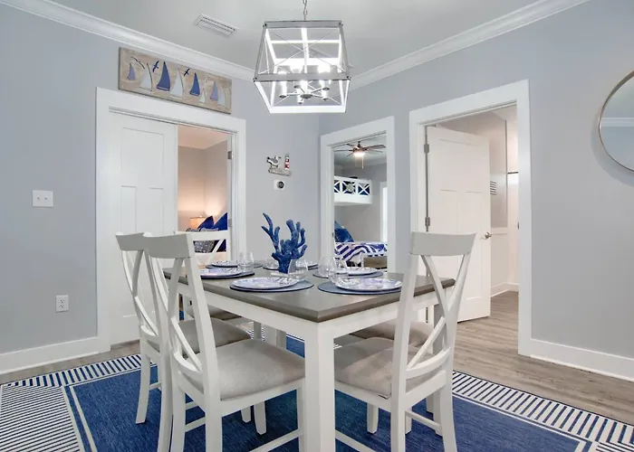 Spacious House With Private Patio And Pool Access Holiday home Gulf Shores