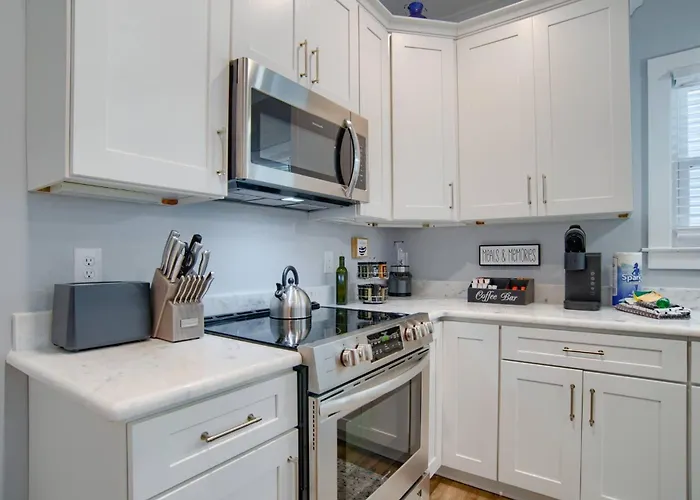 Holiday home Spacious House With Private Patio And Pool Access Gulf Shores