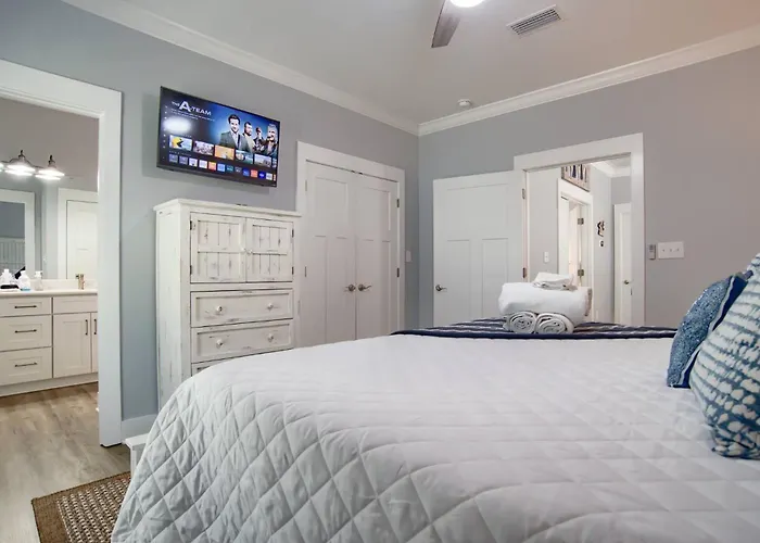 Spacious House With Private Patio And Pool Access * Gulf Shores