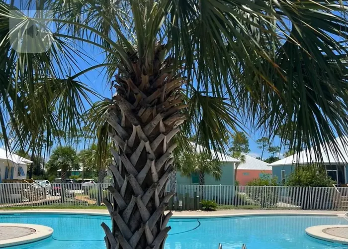 Holiday home Spacious House With Private Patio And Pool Access Gulf Shores