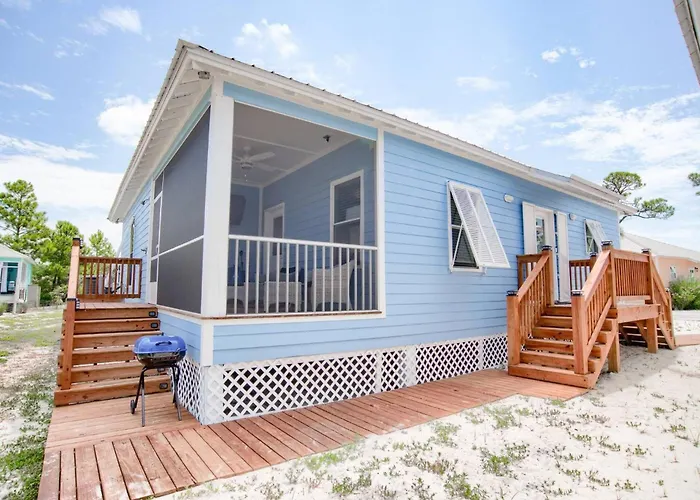 Holiday home Spacious House With Private Patio And Pool Access