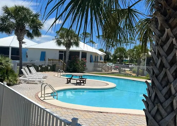 Spacious House With Private Patio And Pool Access Gulf Shores