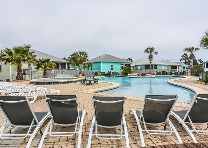 Holiday home Spacious House With Private Patio And Pool Access Gulf Shores