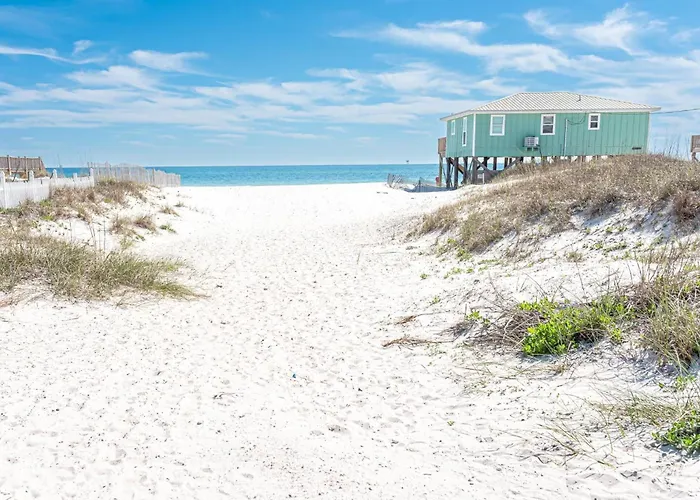 Spacious House With Private Patio And Pool Access Holiday home Gulf Shores