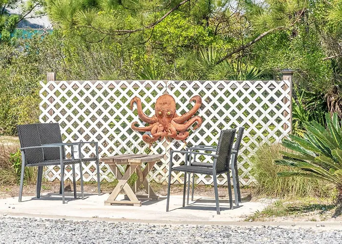 Spacious House With Private Patio And Pool Access Gulf Shores